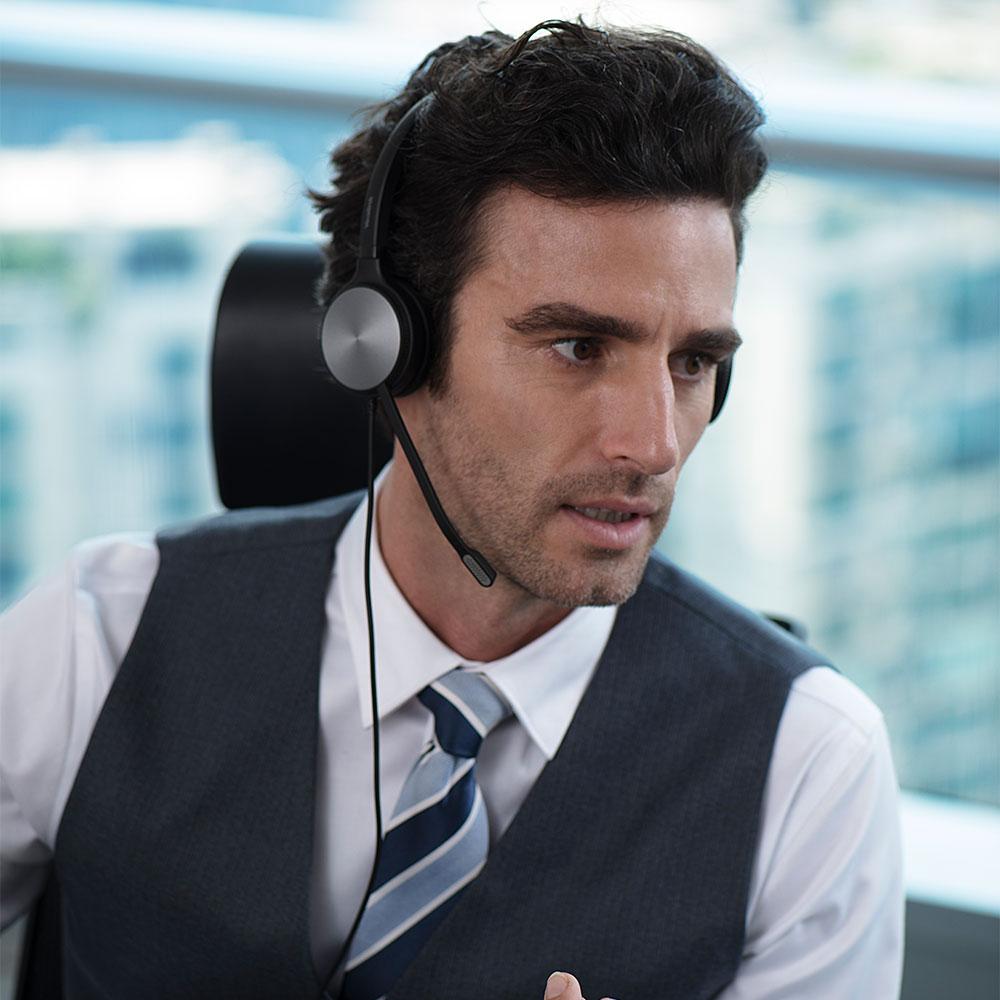 UH36 - Auriculares USB Profesionales